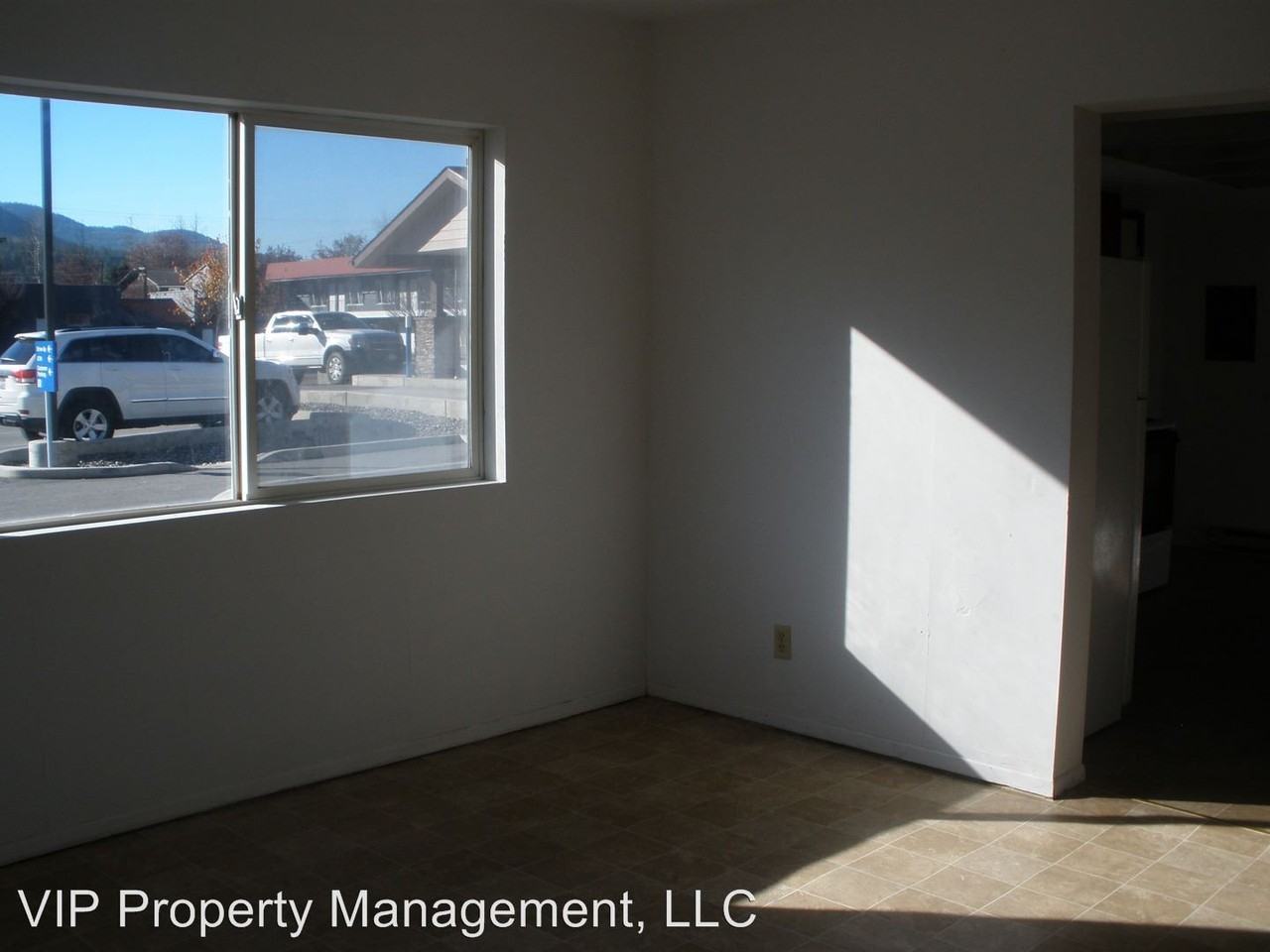 330 Cedar St - Photo 2 of 12