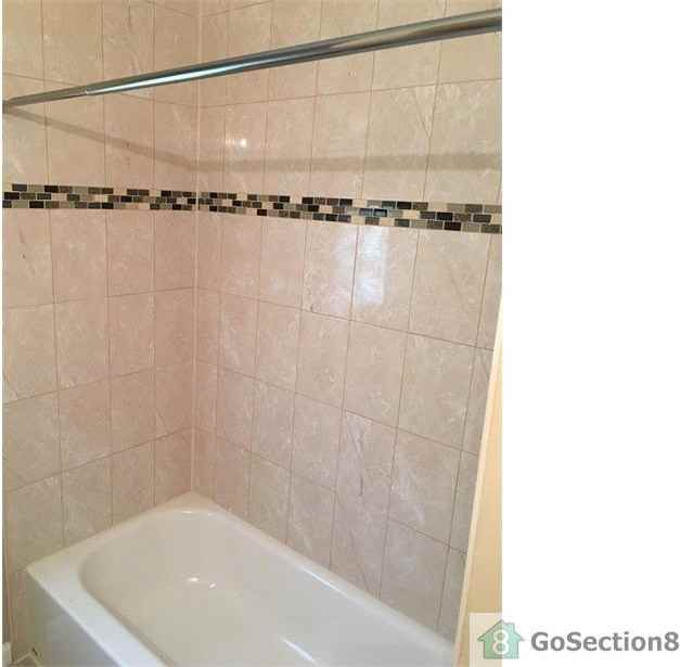 119 Elm Ave - Photo 3 of 11