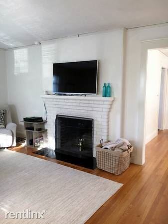 1661 Centre St - Photo 3 of 5