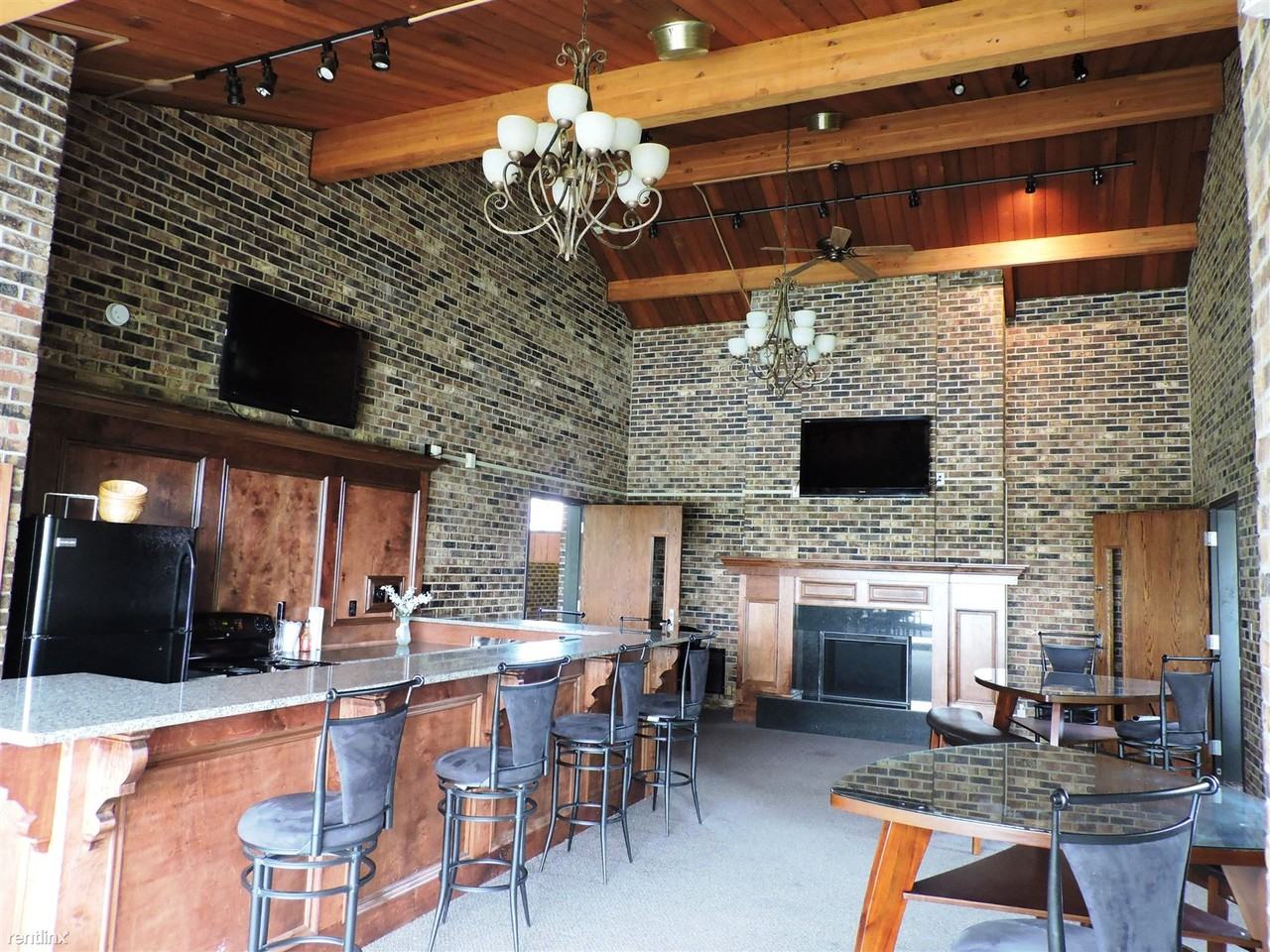 9100-9142 N 75th St - Photo 3 of 12