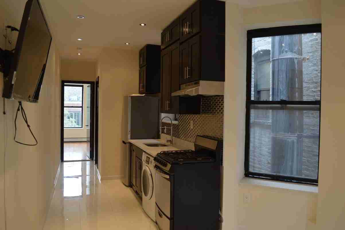 973 Columbus Ave #5DY