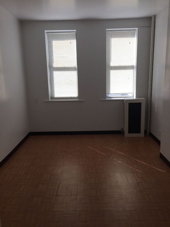 169 E 106th St #4EX - Photo 2 of 2