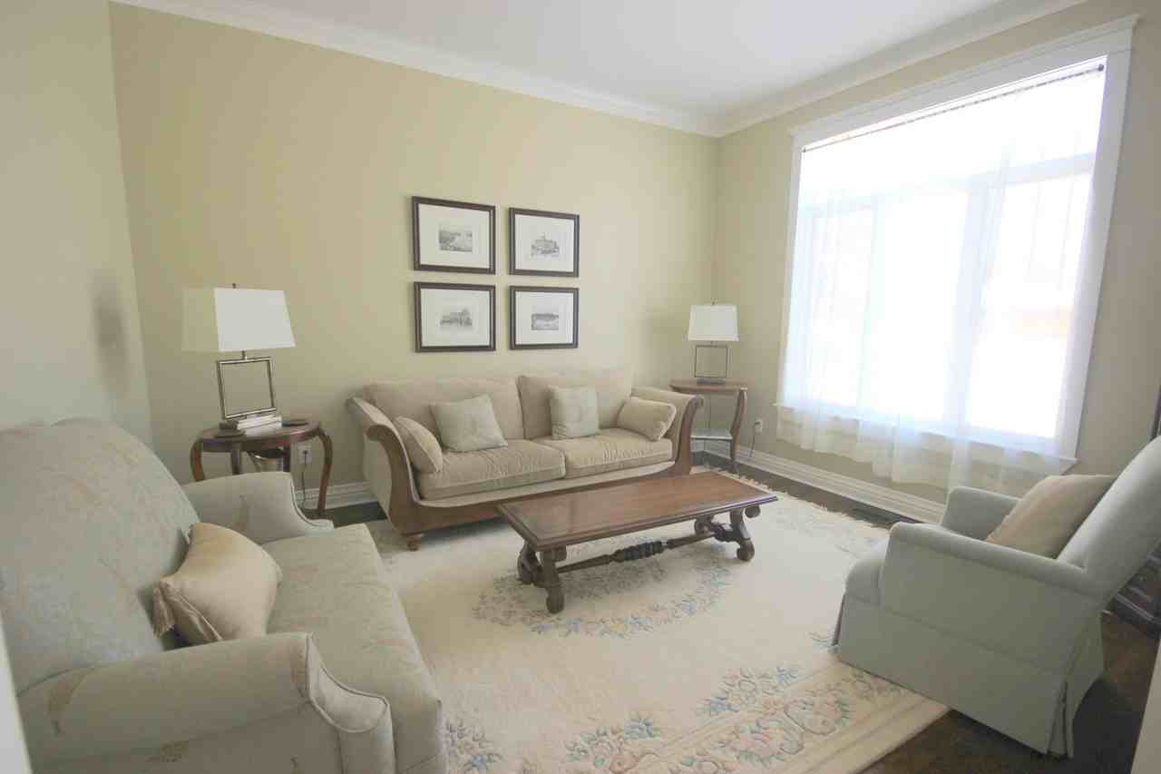 6795 Sunset Blvd - Photo 3 of 12