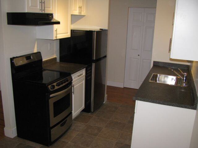 20117 & 20119  56th Avenue - Photo 3 of 10