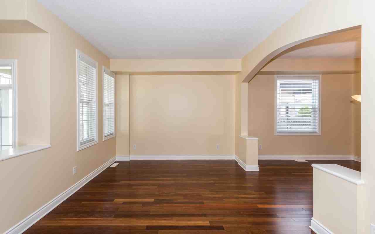 1041 Fieldfair Way - Photo 2 of 12