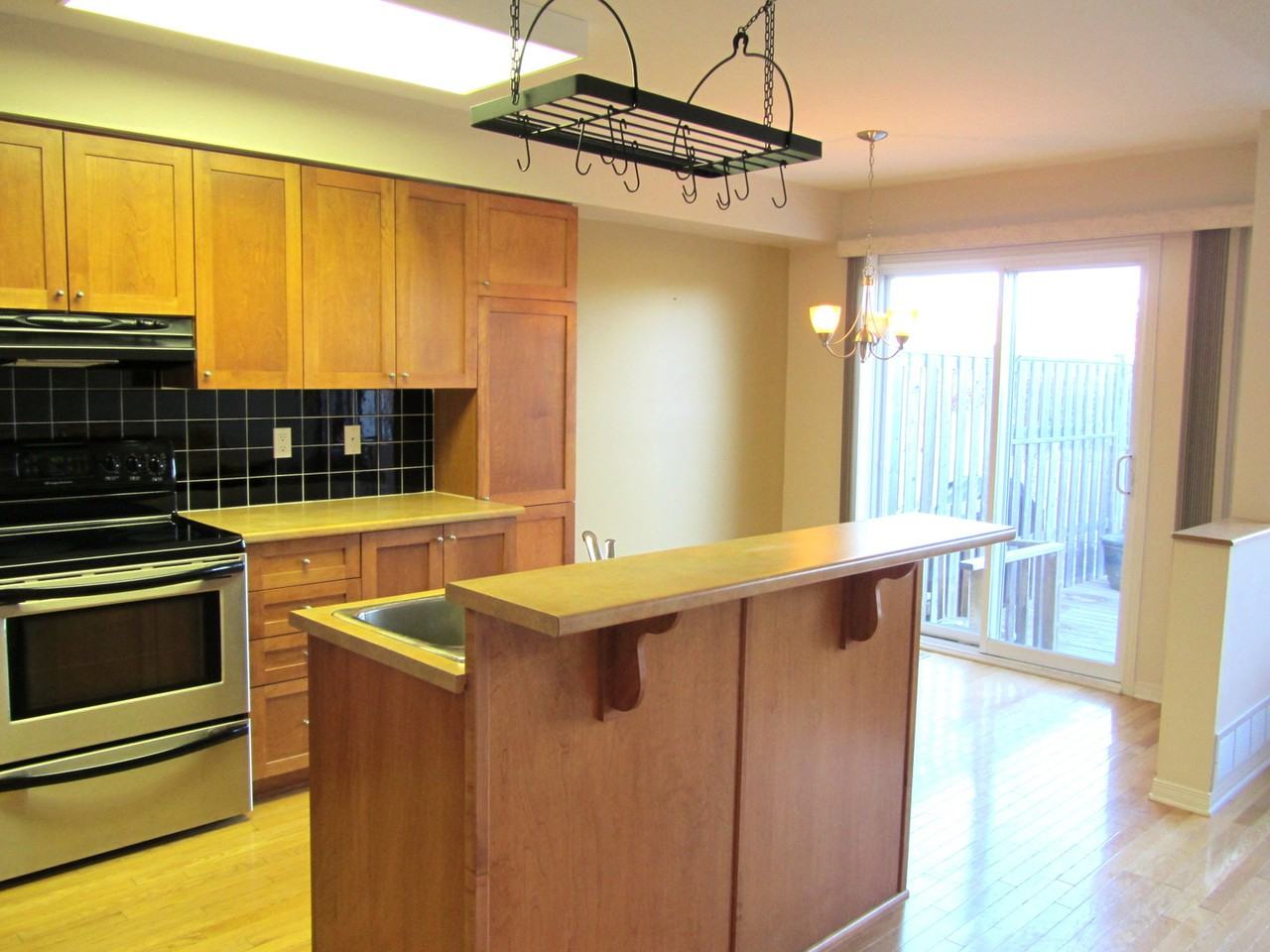 223 Royal Gala Private - Photo 3 of 10