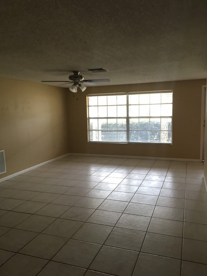 2026 Tumbleweed Dr - Photo 2 of 18