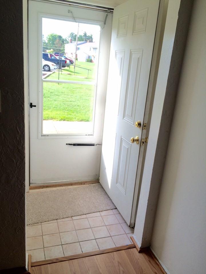 4682 Country Ln #8 - Photo 2 of 7