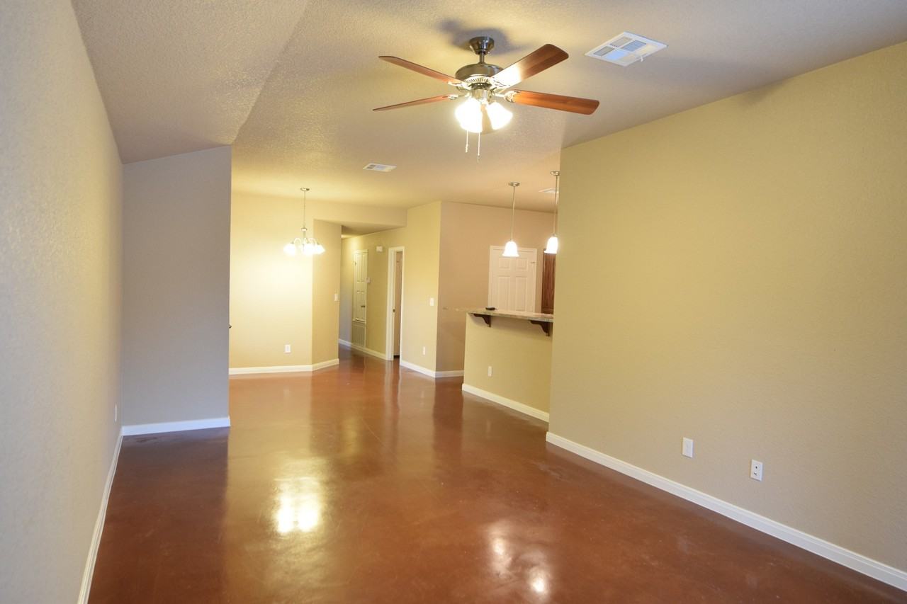 1423-1401 Hopi Trail - Photo 2 of 8