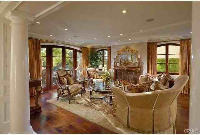 174 Shorecliff Rd - Photo 3 of 26