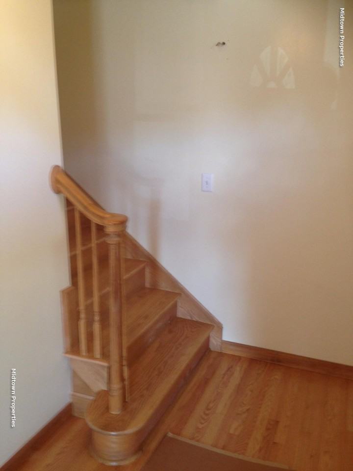 22 Cross St - Photo 3 of 11