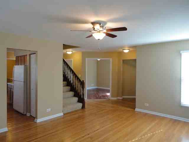 3130 Midlane Dr - Photo 2 of 9
