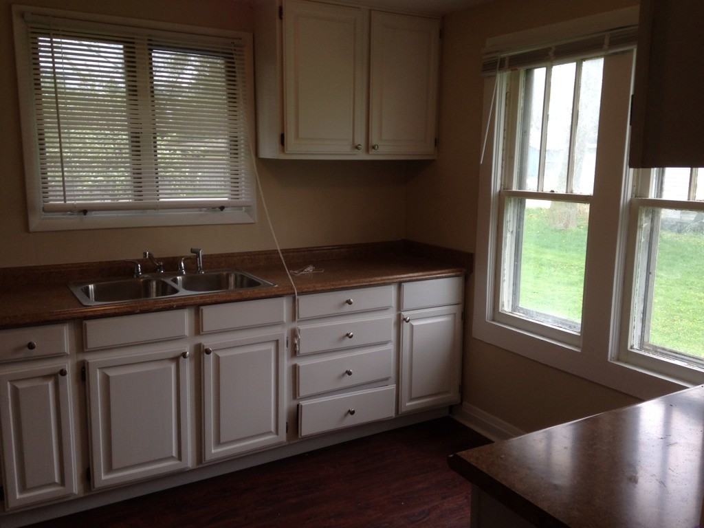 3017 Gilead Ave - Photo 2 of 16