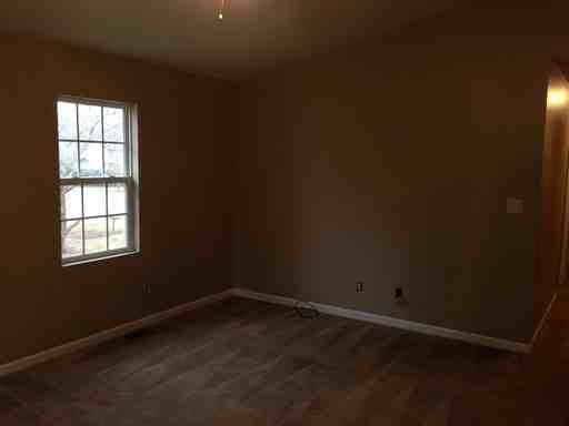 608 Garrett St - Photo 2 of 6