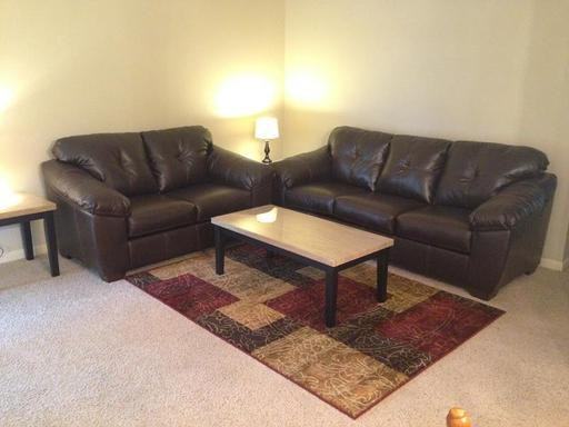 4401 Queen Elizabeth Ct - Photo 3 of 9