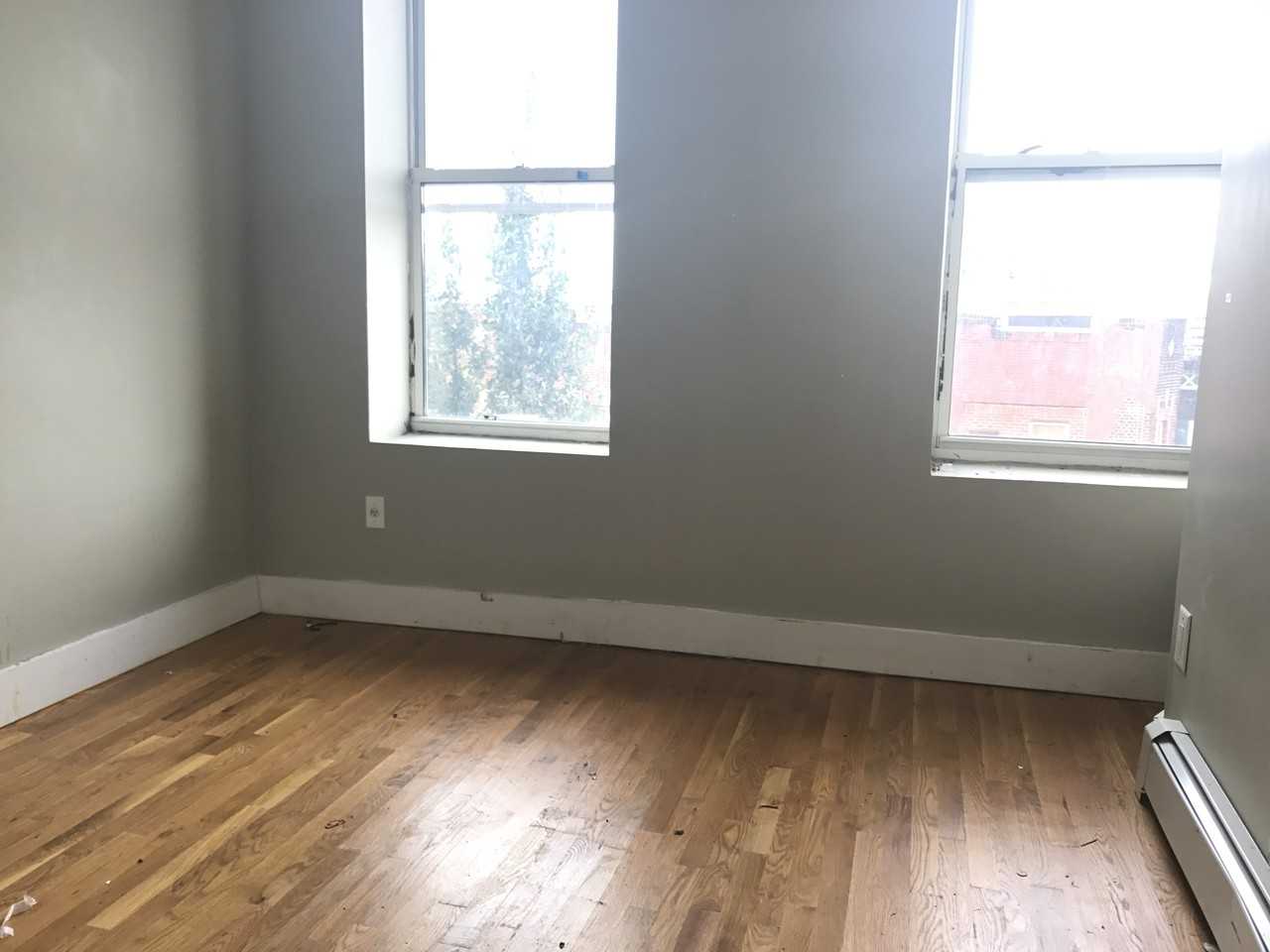 814 MacDonough Street #21