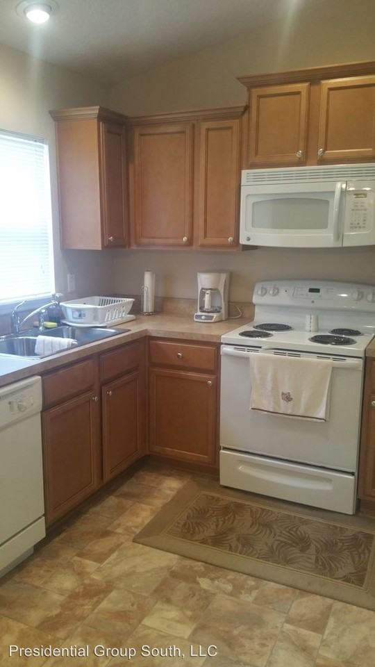 1855 10th Ave - Photo 2 of 7