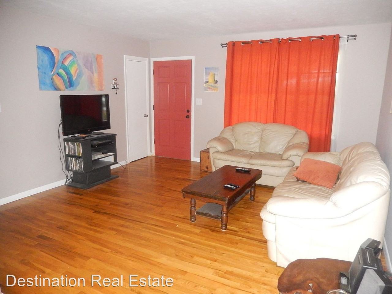 4116 Scarlett Dr - Photo 3 of 19