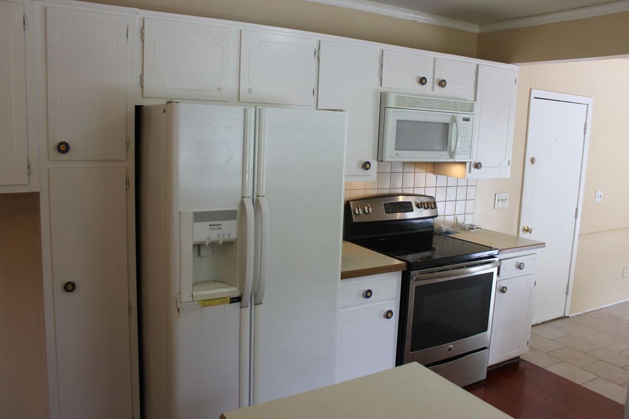 5097 Middleboro Rd - Photo 3 of 3