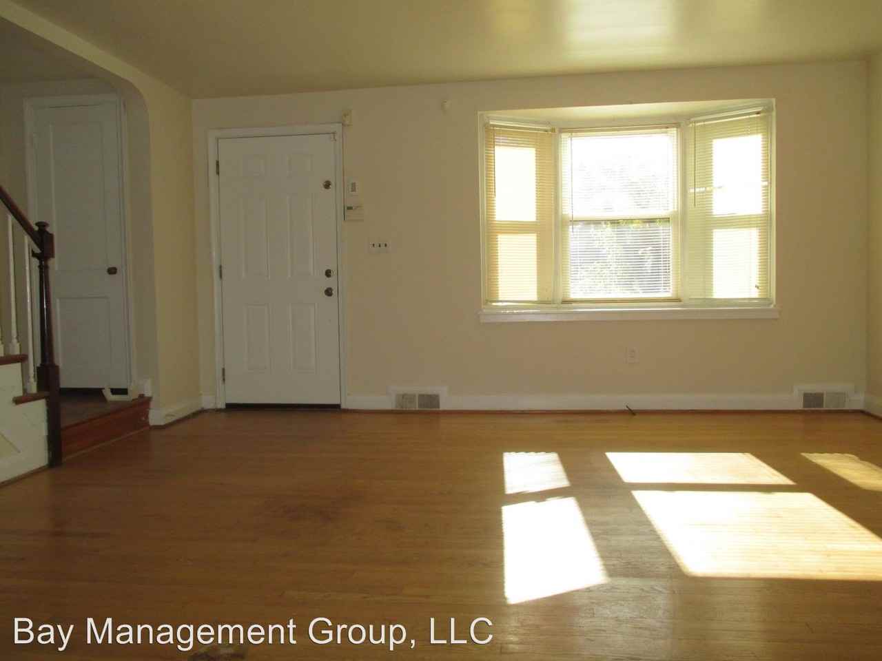 4926 Lindsay Rd - Photo 2 of 16