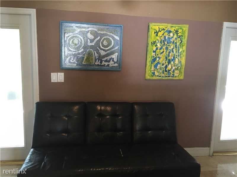 10565 SW 129th Ct - Photo 2 of 10