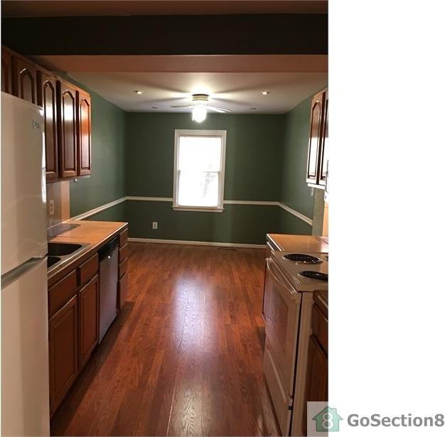 4 Goodport Ct - Photo 3 of 4