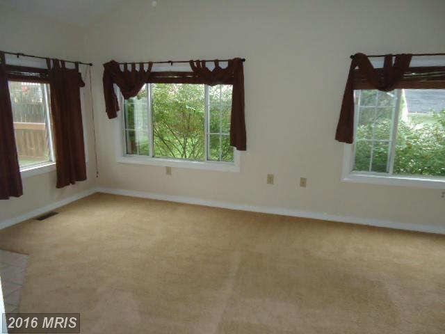 3642 6th St - Photo 2 of 6