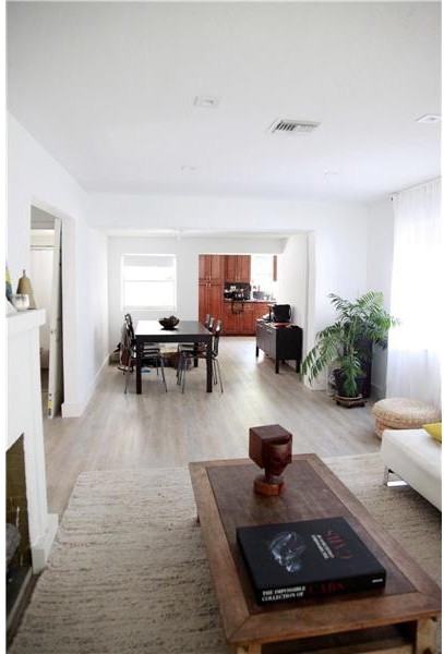 750 NE 144th St - Photo 2 of 7