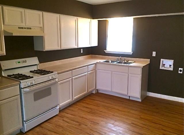 1118 Richard Dr - Photo 2 of 6
