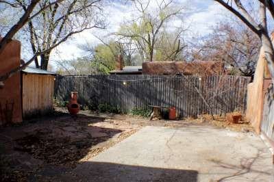 520 Jose St - Photo 3 of 26