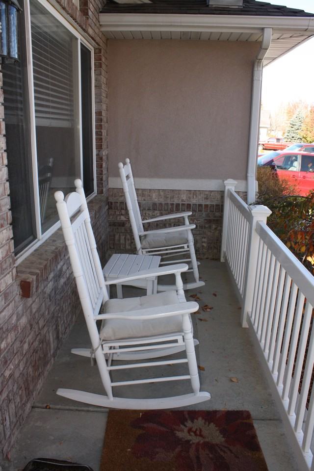 9188 Granada Hills Dr - Photo 3 of 25