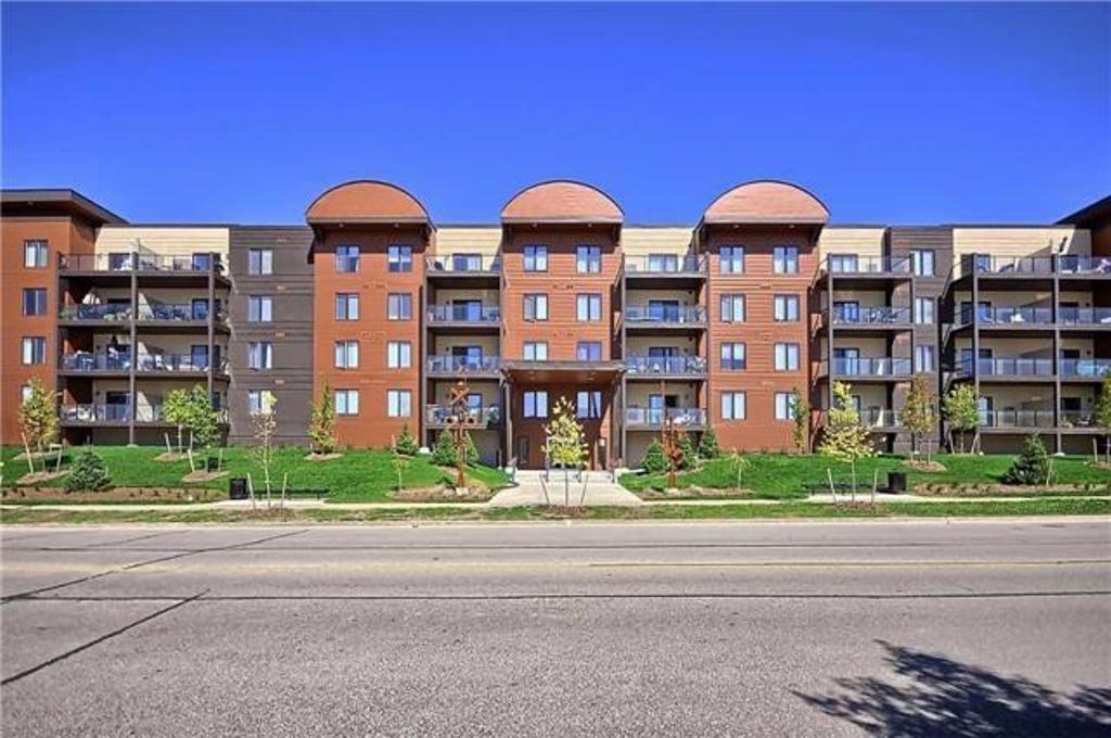 100 Dean Ave. 202, Barrie, ON L4N 0V4 3 Bedroom Apartment for Rent