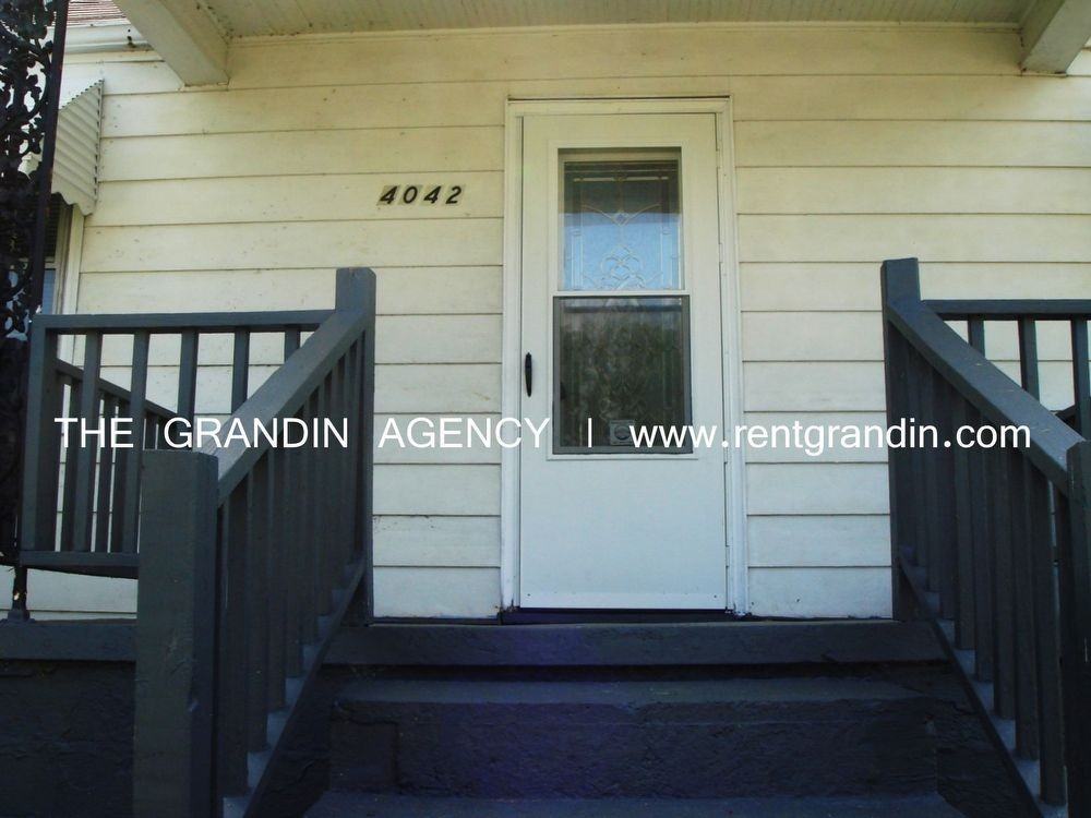 4042 Tennessee Ave NW - Photo 3 of 27