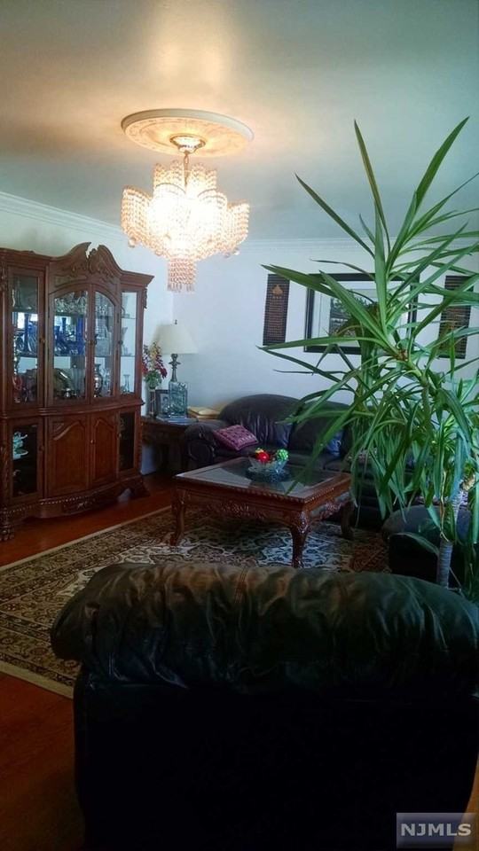 71 Kinzley St - Photo 2 of 23