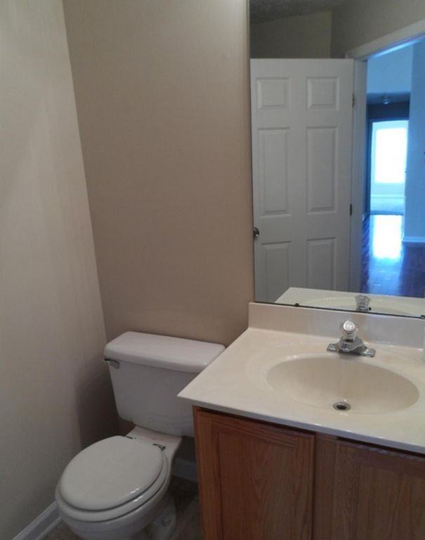 10105 Ridge Manor Ter - Photo 2 of 15