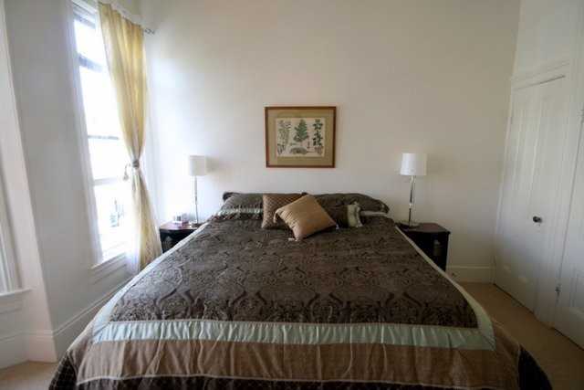 163 Page St - Photo 3 of 27