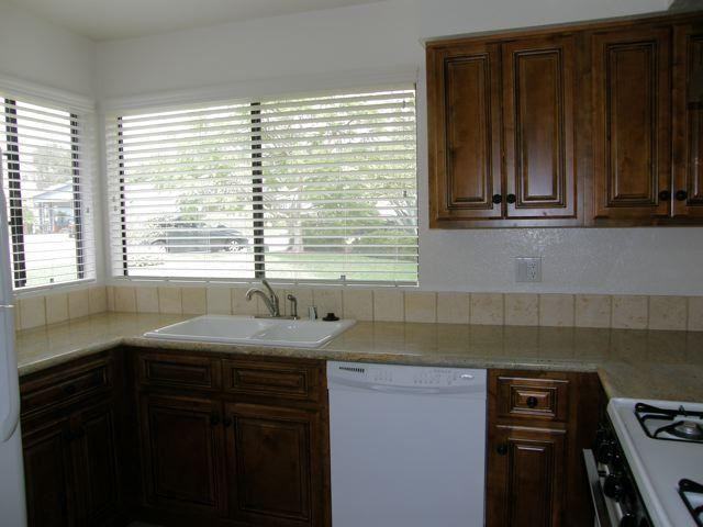 4027 Invierno Dr - Photo 3 of 4