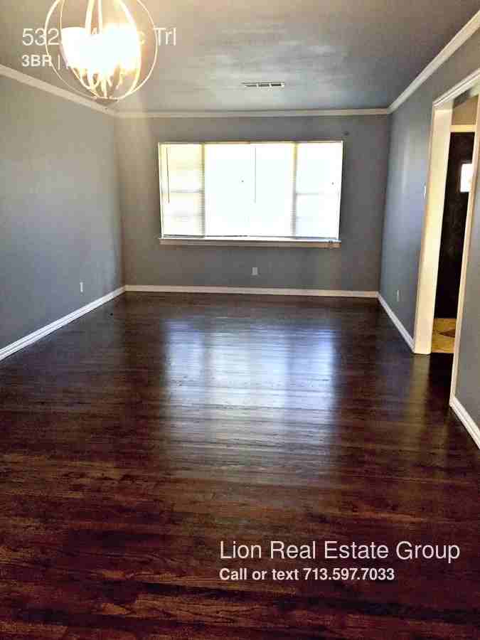 5325 Mystic Trail - Photo 2 of 7