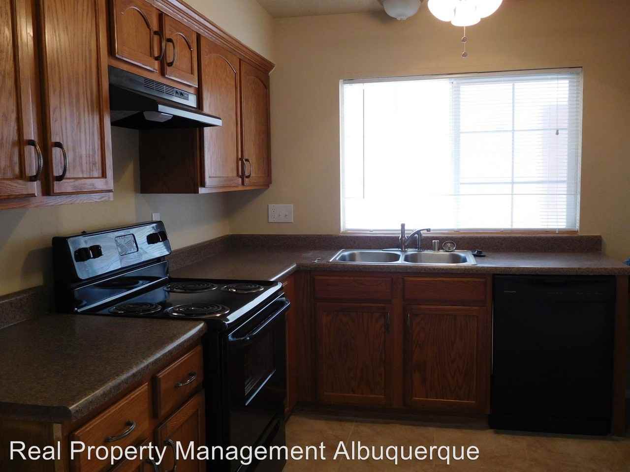 713 Cesars Palace Dr NW - Photo 2 of 12