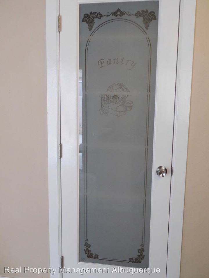 713 Cesars Palace Dr NW - Photo 3 of 12