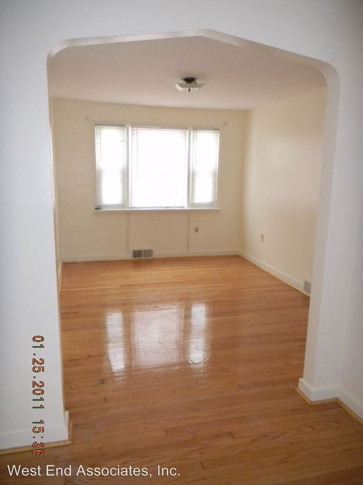 2945 Alton Ave - Photo 3 of 8