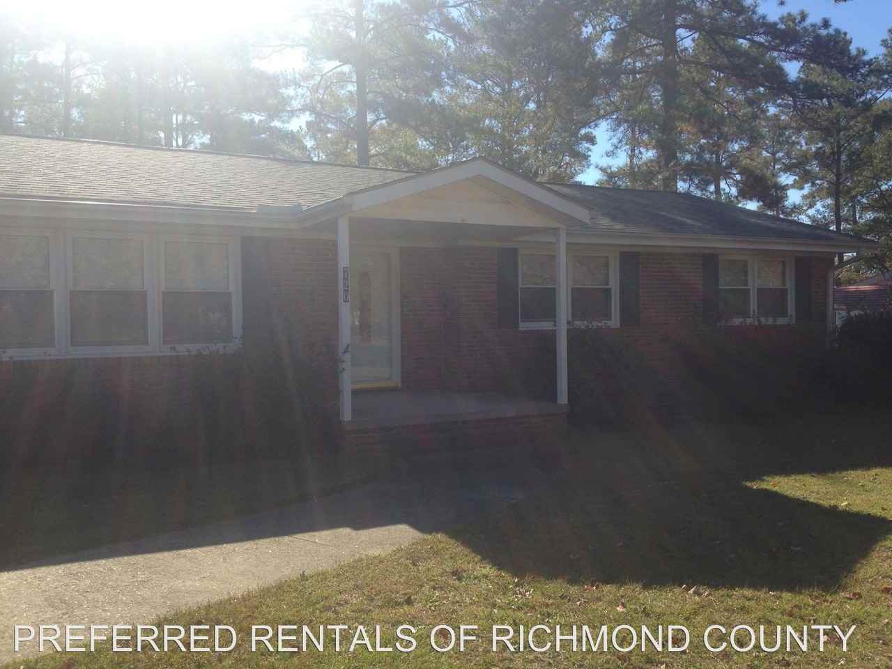 720 Sycamore Ln - Photo 2 of 11