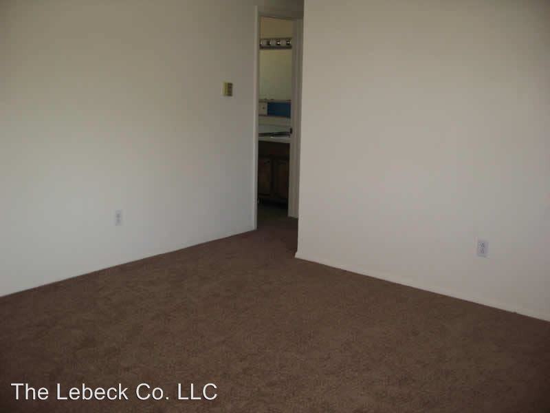 1801 La Poblana Rd NW - Photo 2 of 8