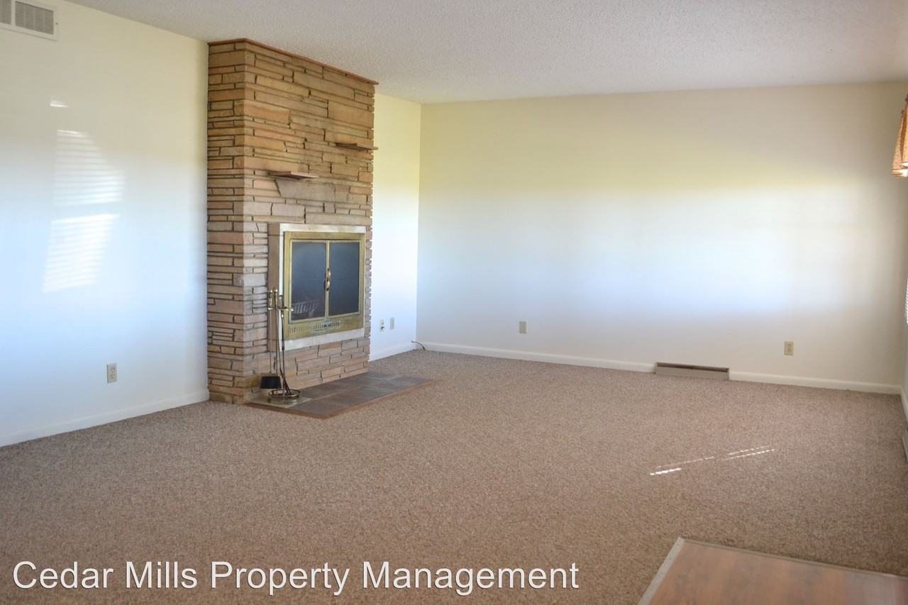 5210 S Webb Rd - Photo 2 of 13