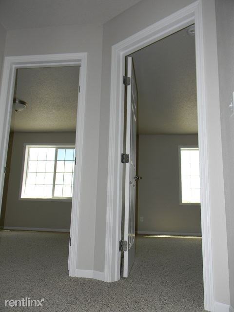 5212 Bishops Blvd #C - Photo 3 of 13