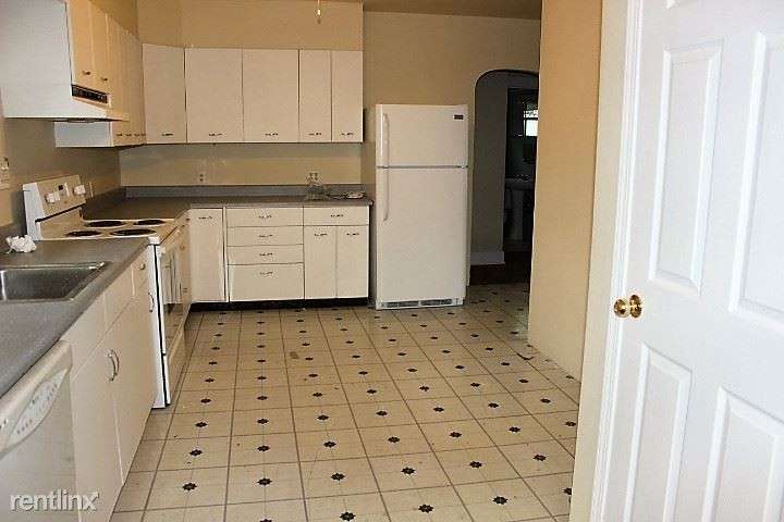 1214 Jerome St - Photo 2 of 7