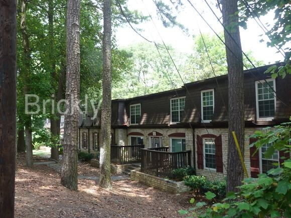 2900 Camp Creek Pkwy