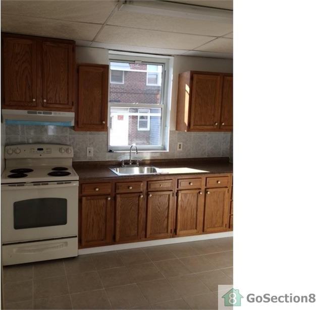 868 Brill St - Photo 2 of 16