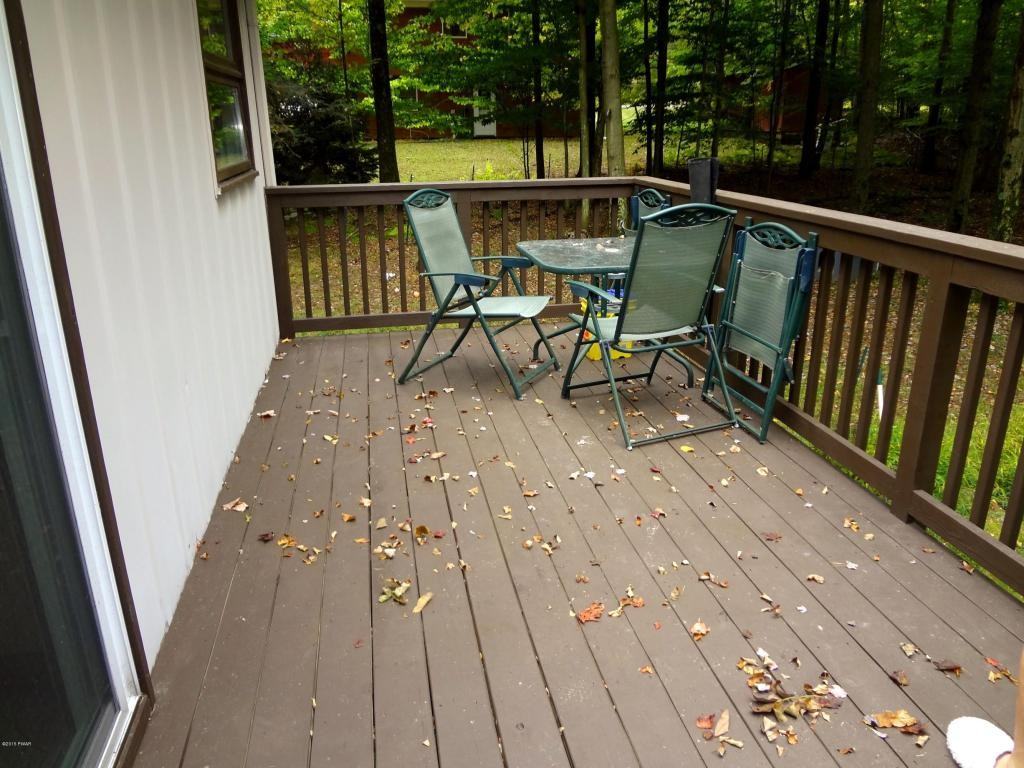 130 Wallenpaupack Dr - Photo 2 of 22