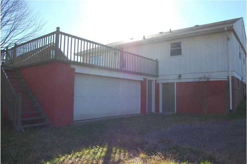 310 Canterbury Blvd - Photo 2 of 30